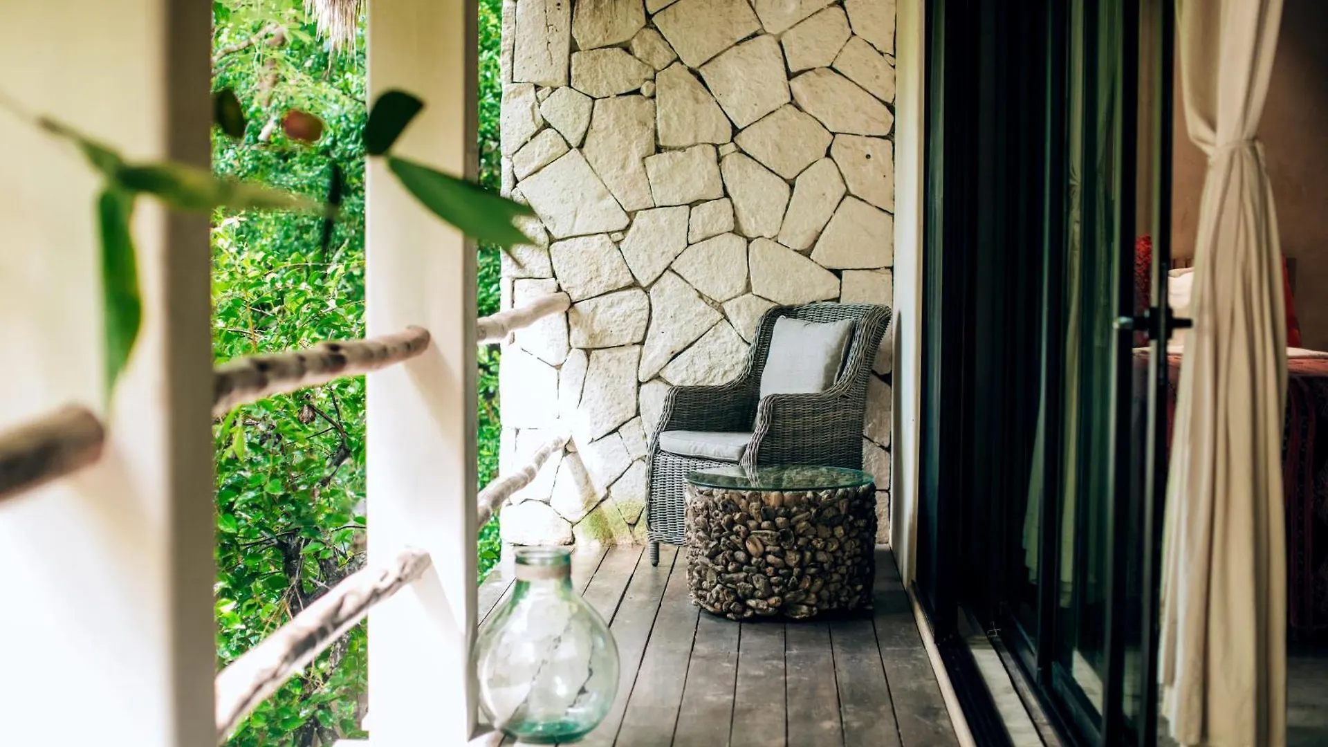 Orchid House Tulum Jungle Hotel