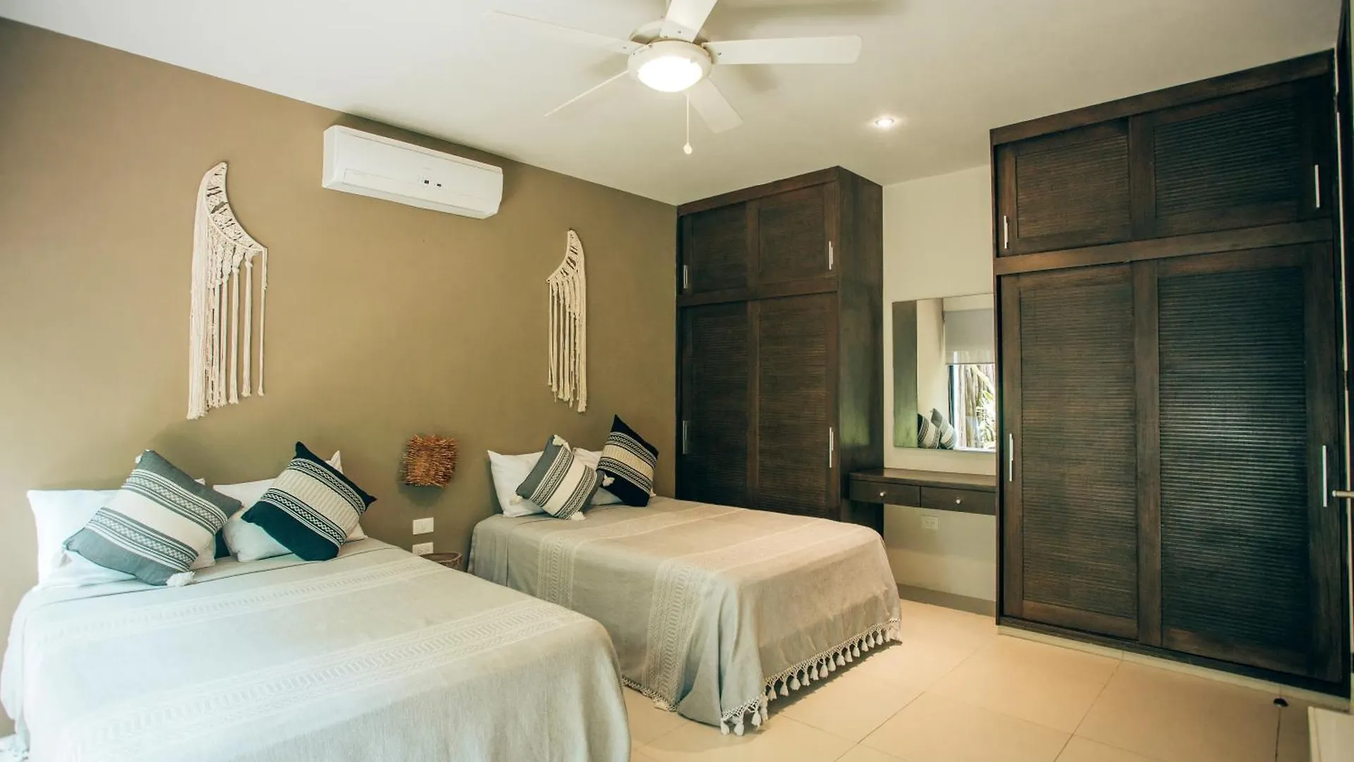 Orchid House Tulum Jungle Otel