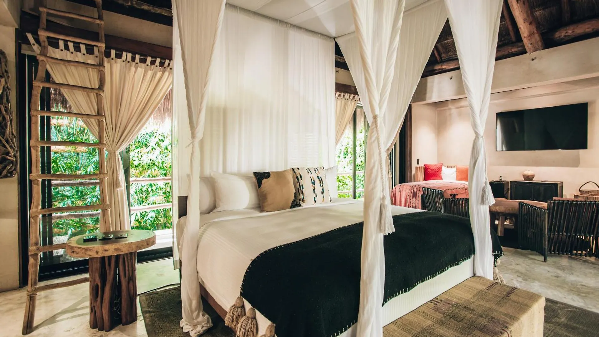 Orchid House Tulum Jungle Hotel